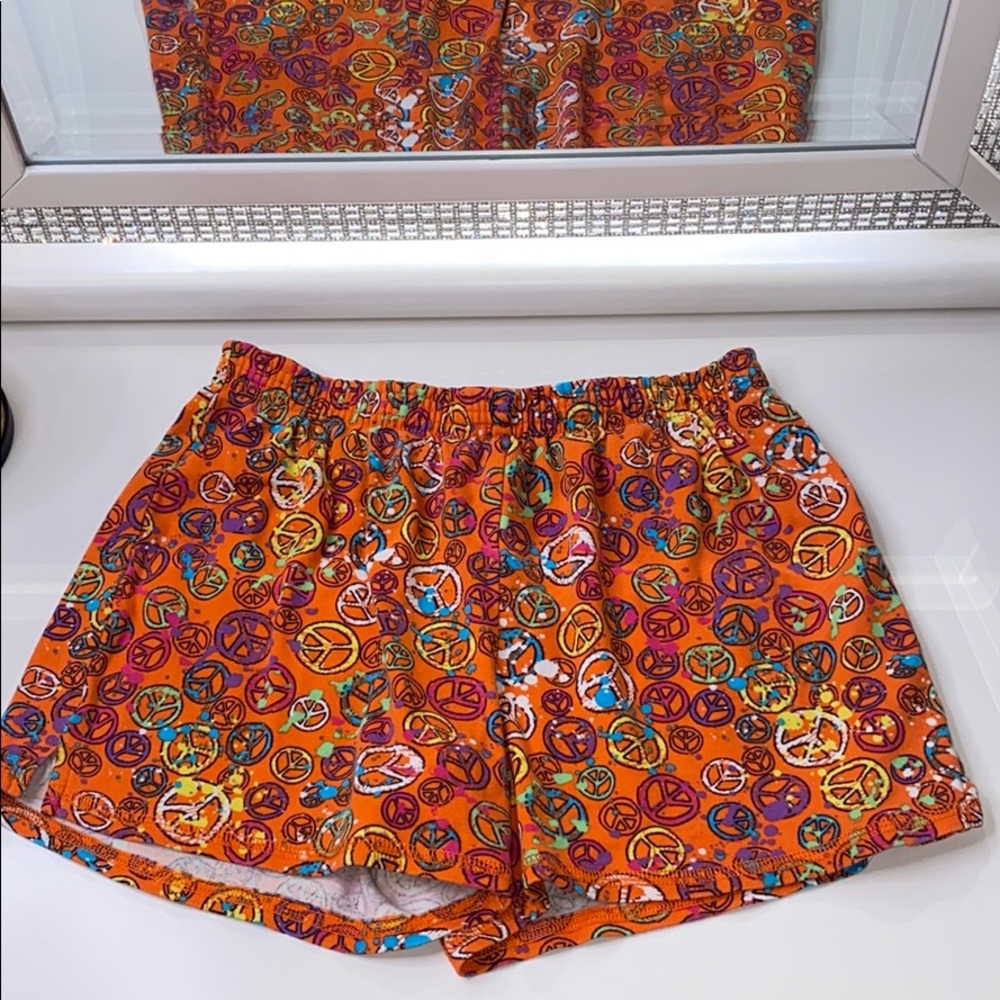 Peace sign ☮️ pj shorts !